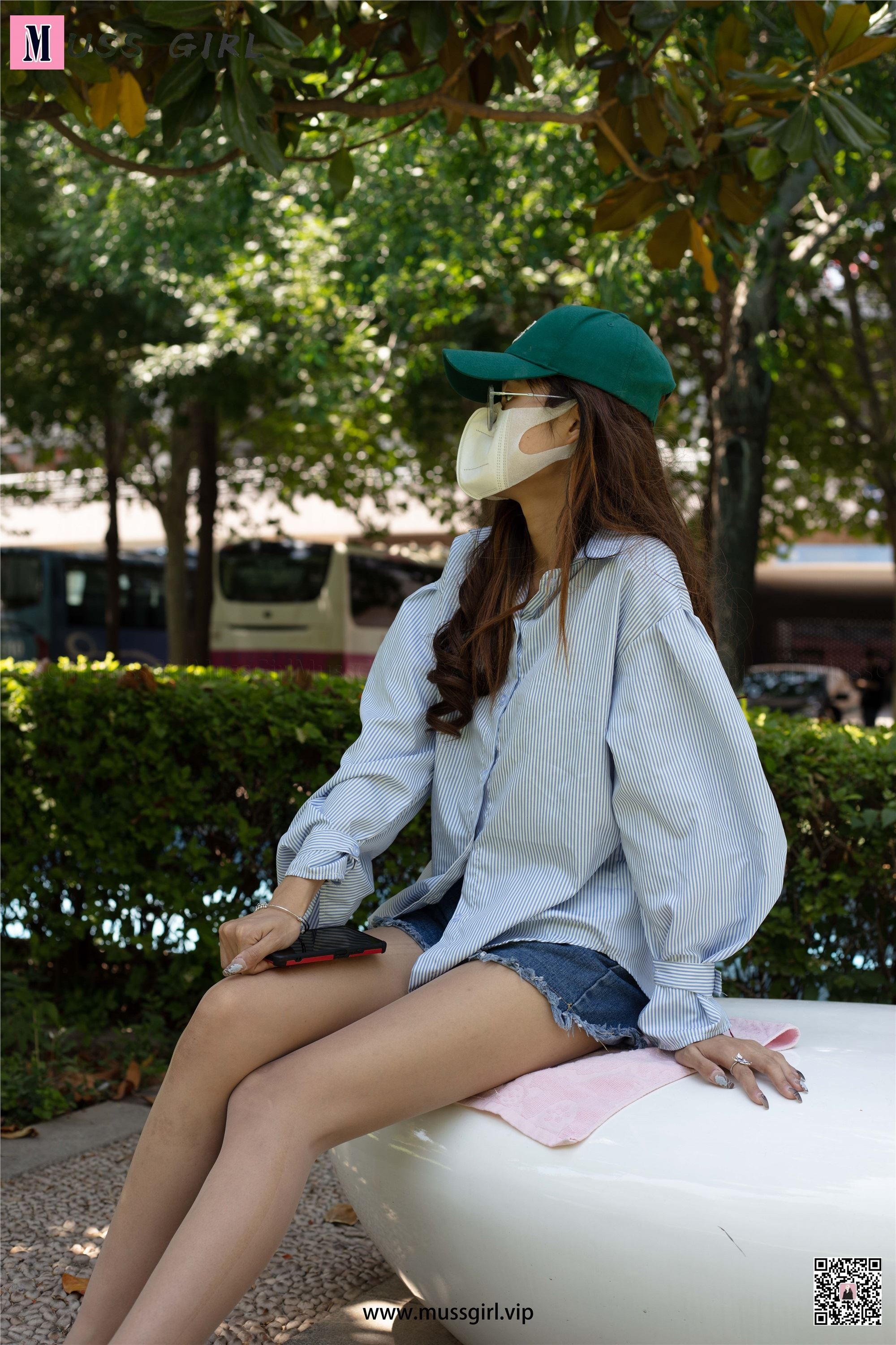 MussGirl慕丝女郎  NO.211 牛仔热裤肉丝美女